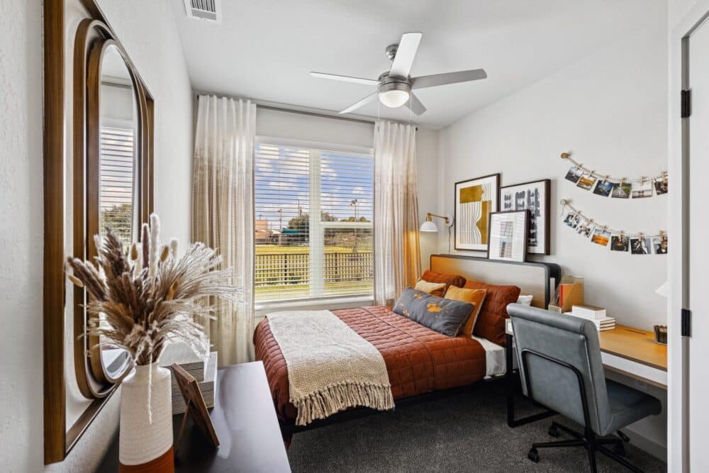 aperture-0825-sho-model-bedroom-3